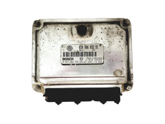 Steuergerät 0261206766 030906032BC VW Bosch 30010