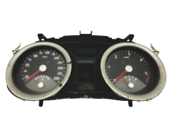 Tacho Kombiinstrument Renault Megane 2 8200399700 C 40774