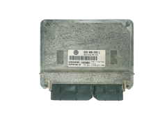 Steuergerät 03E906033L 5WP40194 07 VW Siemens 32458