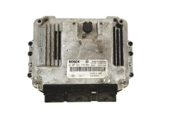 Steuergerät 0281011776 8200391966 8200386508 Renault Bosch 27587