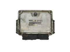 Steuergerät 0281010442 8200126983 8200049306 Renault Bosch 34300
