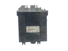 Motorsteuerung Audi 028906021F 0281001366 Bosch 51832