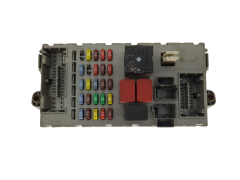 Sicherungskasten Relaiskasten Fiat 51744898 NPL 46520600 CPL Delphi 20618