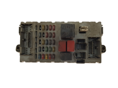Sicherungskasten Relaiskasten Fiat 46552681 CPL 51744896 NPL Delphi 20298