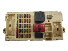 Sicherungskasten Relaiskasten Alfa Romeo 60698109 NPL 46558758