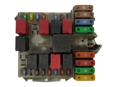 Sicherungskasten Relaiskasten Lancia 51724721