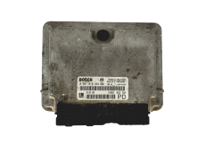 Steuergerät Opel 24417169 0281010268 Bosch GM 28298