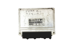 Motorsteuerung Audi 8D0907558B 0261204774 Bosch 24783