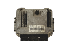 Steuergerät 0281011776 8200391966 8200386508 Renault Bosch 26049
