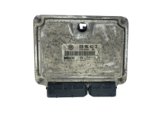 Steuergerät 038906012CE 0281010257 Skoda VW Bosch 50816