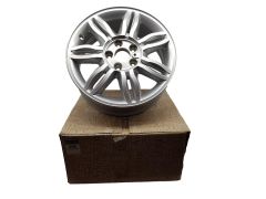 Alufelge Renault 8200367648 6,5Jx16 ET50 5x108