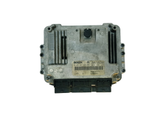 Steuergerät 0281011275 8200305678 8200269879 Renault Bosch 33136