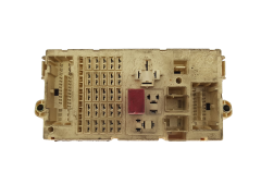 Sicherungskasten Relaiskasten Fiat 46798452 NPL 46758963 18922