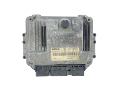 Steuergerät 0281011275 8200305678 8200269879 Renault Bosch 63662