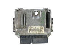 Steuergerät 0281011943 55556829 8973785710 Opel Bosch 63573