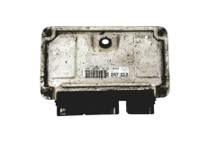 Steuergerät PSA 0261206246 9637838780id08 Bosch 28404