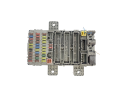 Sicherungskasten Relaiskasten Honda SMG-G330 35015