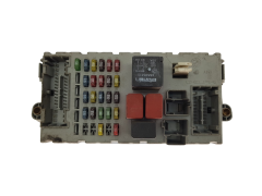 Sicherungskasten Relaiskasten Fiat 46520600 CPL 46817785 NPL Delphi 20373