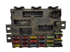 Sicherungskasten Relaiskasten Fiat 46517276 20125