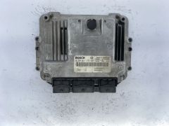 Steuergerät 0281011275 8200305678 8200269879 Renault Bosch 52282