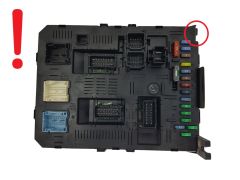 Steuergerät BSI 2004 H05-01 9660105980 PSA Johnson Controls 1746