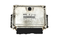 Steuergerät 0281010442 8200199726 8200049306 Renault Bosch 20305