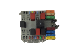Sicherungskasten Relaiskasten 46835425 Fiat Delphi