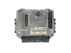 Steuergerät 0281011549 8200310863 8200370779 Renault Bosch 45757