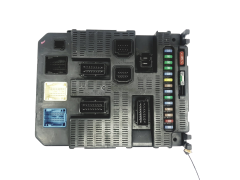 Steuergerät BSI 2004 P06-00 9663798280 PSA Valeo 29449