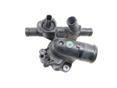 Thermostat Gehäuse 8200801570 2.0 DCI Renault Koleos 30 000km