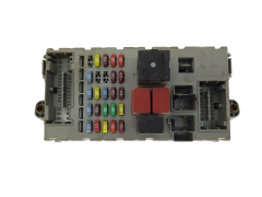Sicherungskasten Relaiskasten Fiat 51744898 NPL 46520600 CPL Delphi 20594