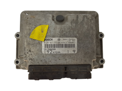 Steuergerät 55198058 0281011553 19247EAA Fiat Bosch 13657