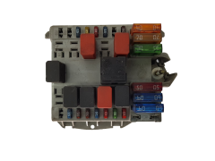Sicherungskasten Relaiskasten Fiat 46835581 Delphi 19567
