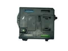 Sicherungskasten Relaiskasten BCM95 284B15472R Renault Continental