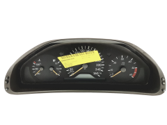 Tacho Kombiinstrument Mercedes E W210 2105403348 VDO 31131