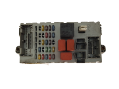 Sicherungskasten Relaiskasten Fiat 51734379 NPL 51733921 CPL 501210050080 Delphi 20602