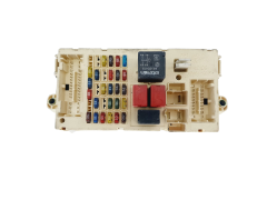 Sicherungskasten Relaiskasten Fiat 46758961 46812234 NPL 34781