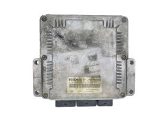 Steuergerät 0281010819 8200039569 8200166362 Renault Bosch 63376