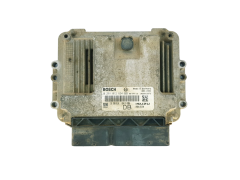 Steuergerät Opel 55560810DB 0281012694 Bosch GM 32943