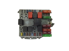 Sicherungskasten Relaiskasten Fiat 46558759 19450