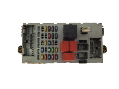 Sicherungskasten Relaiskasten Fiat 51734379 NPL 51733921 CPL 501210050070