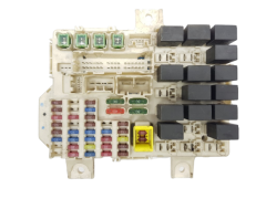 Sicherungskasten Relaiskasten Mitsubishi MN108329