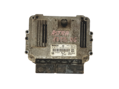 Steuergerät Opel 0281011943 55556829 8973785712 Bosch 25831