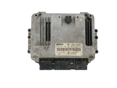 Steuergerät 0281011646 8200305678 8200355802 Renault Bosch 38564