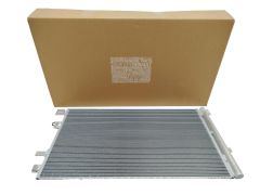 Kondensator Klimaanlage Original 921004663R Renault Master 4