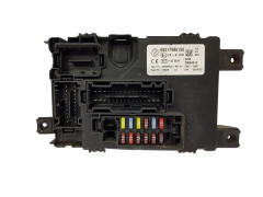 Sicherungskasten Relaiskasten Fiat 00517986150 28094319 Delphi 18438