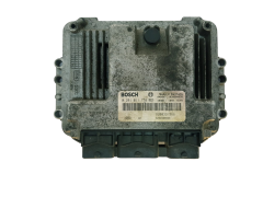 Steuergerät 0281011776 8200391966 8200386508 Renault Bosch 30967