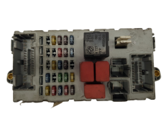 Sicherungskasten Relaiskasten Fiat 51734379 NPL 51733921 CPL Delphi 20017