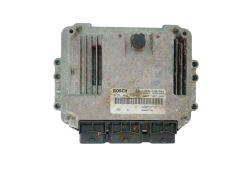 Steuergerät 0281012589 8200527725 8200527756 Renault Bosch 46984