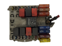 Sicherungskasten Relaiskasten Fiat 46752706 Delphi 20056